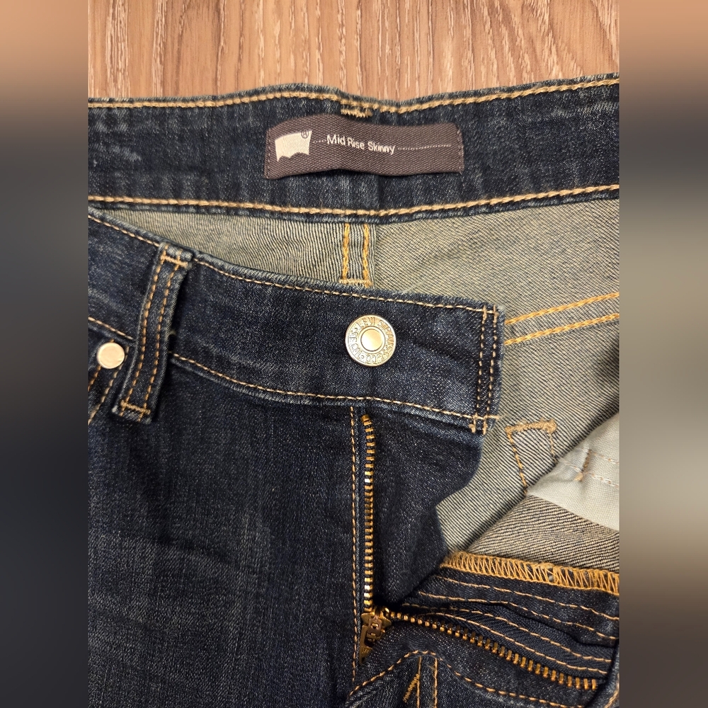 Levi's Dark Blue Mid Rise Skinny Jeans W31|L32 - Picture 5 of 8